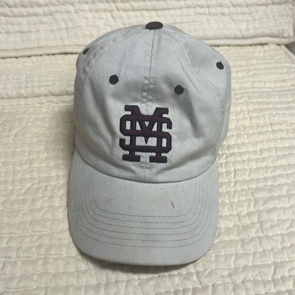 Vintage Mississippi Bulldogs Hat Unisex Adjustable Cotton Red Baseball Cap